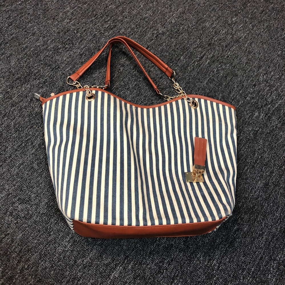 Bag - Picture 3 of 3